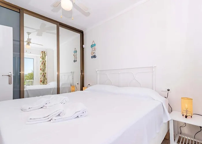 On The Voramar By Sealand * Port de Pollença